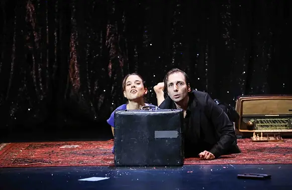 Roulez Jeunesse!​ Bombyx collectif