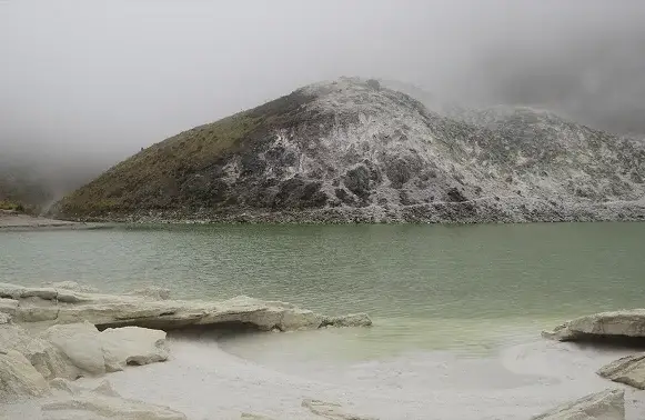 URCUNINAS. SOUFFLE DE LA TERRE